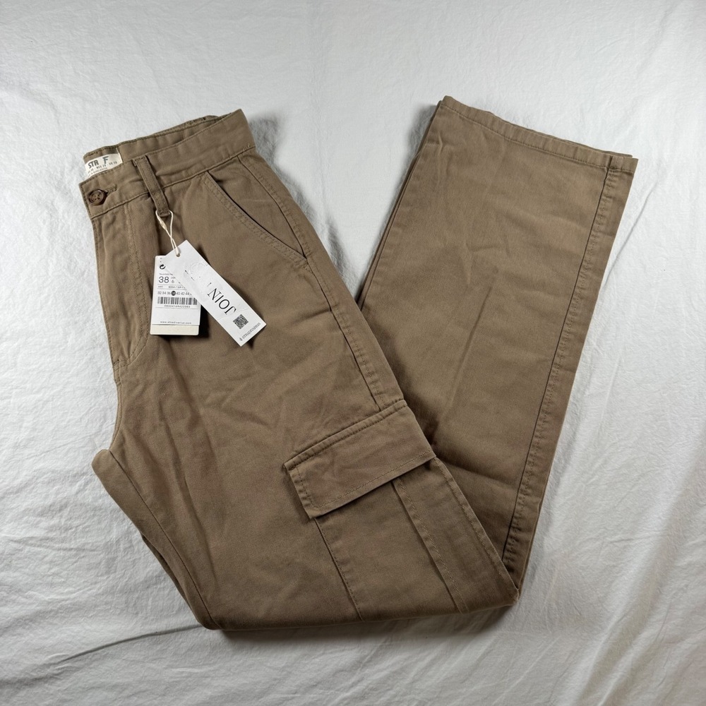 NWT Stradivarius Women's Size 6 Tan High Waisted Cotton Straight Leg Cargo Pants
